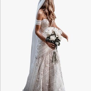 LIPOSA Women's Bohemian Lace Wedding Dresses with Detachable Arm Bands